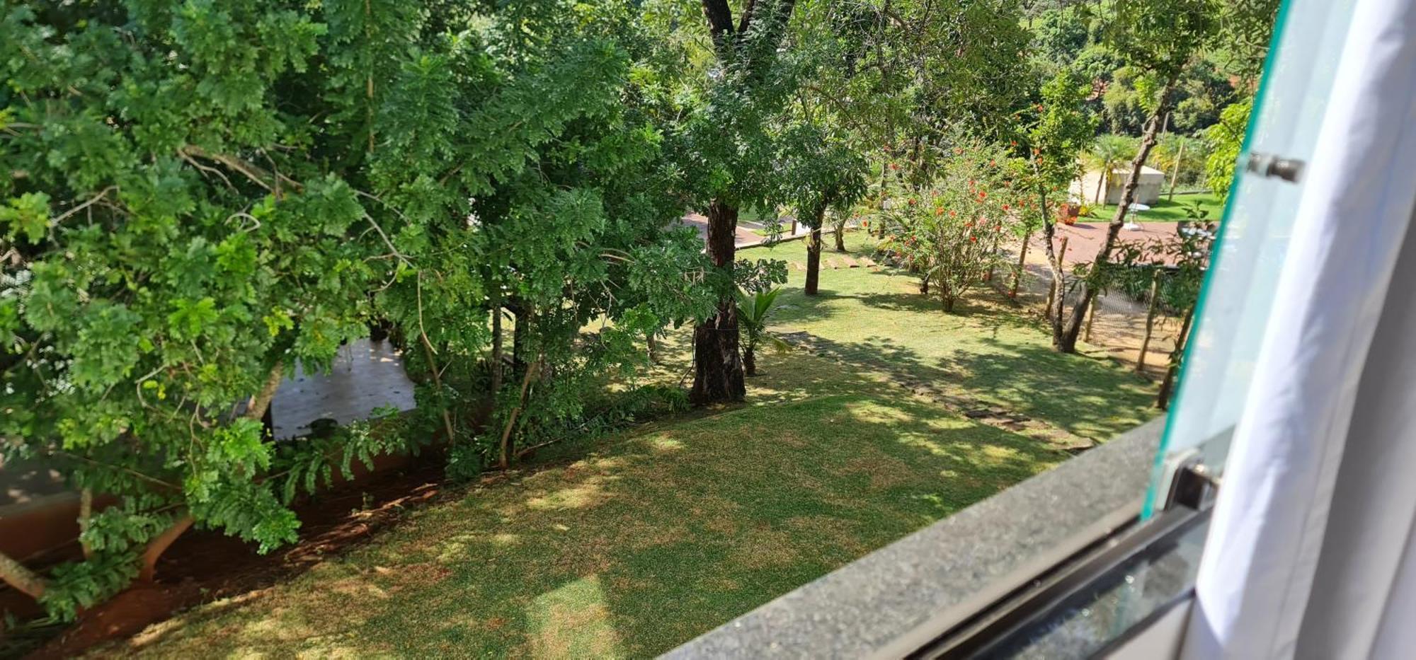 Pousada Descobrindo A Vida Brumadinho Exterior photo